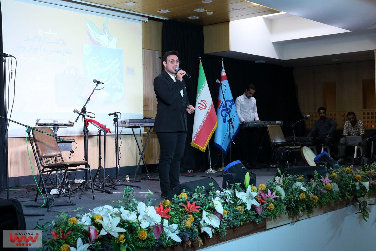 آیین تجلیل از ایثارگران و آزادگان شرکت ملی صنایع پتروشیمی برگزار شد 10